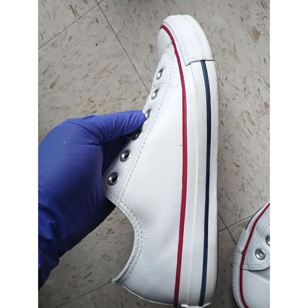 Converse Chuck Taylor All Star Leather Low Top White Women's 7 Men's 5 (132173C)